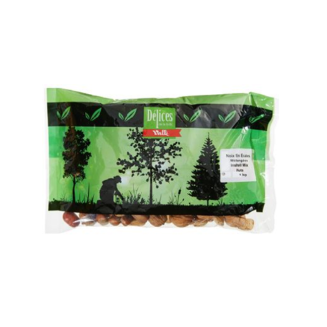 Noix en écales mélangées